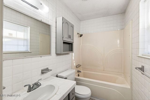 640 Peyton Drive, Biloxi, MS 39530