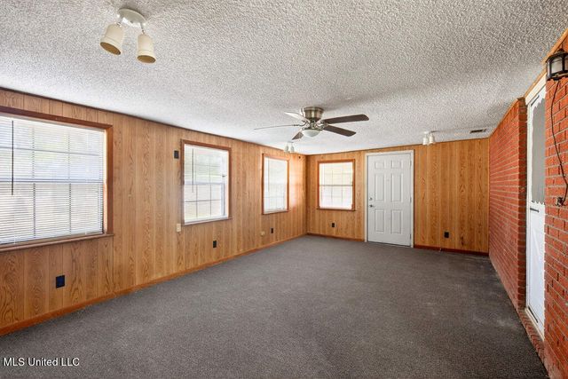 640 Peyton Drive, Biloxi, MS 39530