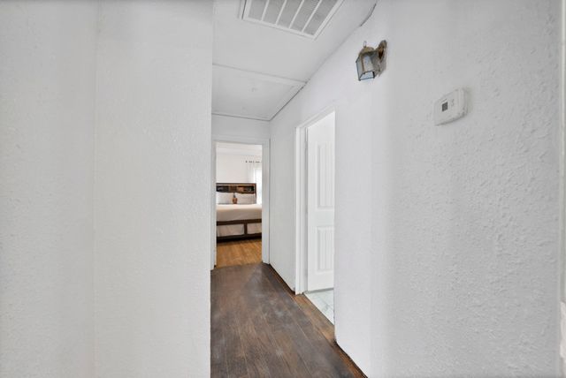 2117 Grace Avenue, Fort Worth, TX 76111