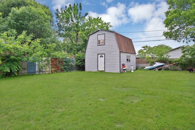 2117 Grace Avenue, Fort Worth, TX 76111