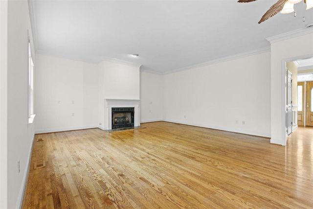 5975 Landview DR, Roanoke, VA 24018