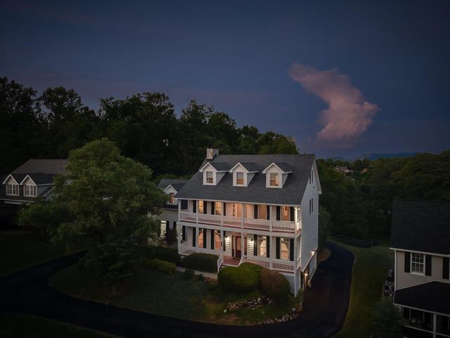 5975 Landview DR, Roanoke, VA 24018