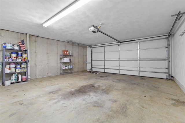5975 Landview DR, Roanoke, VA 24018