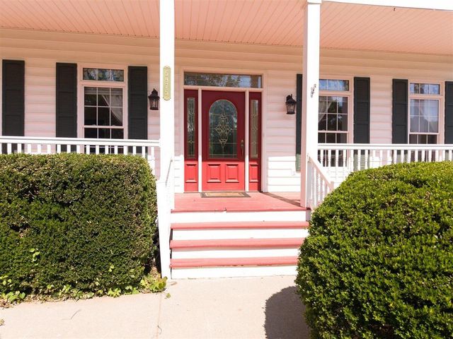 5975 Landview DR, Roanoke, VA 24018