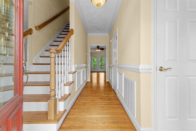 5975 Landview DR, Roanoke, VA 24018