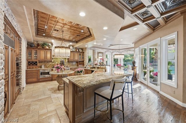 2009 Redbird Drive, Las Vegas, NV 89134