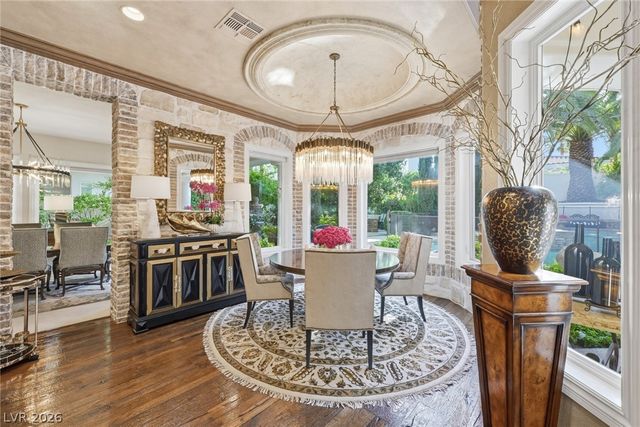 2009 Redbird Drive, Las Vegas, NV 89134