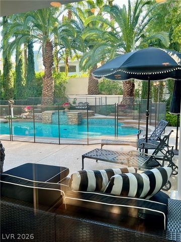 2009 Redbird Drive, Las Vegas, NV 89134