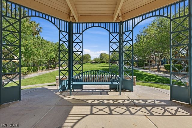 2009 Redbird Drive, Las Vegas, NV 89134