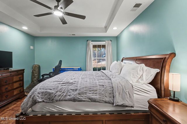 14999 Fairview Road, Byhalia, MS 38611