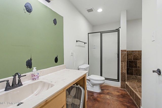 14999 Fairview Road, Byhalia, MS 38611