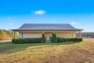 14999 Fairview Road, Byhalia, MS 38611