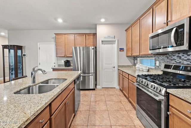 11402 S 175TH Drive, Goodyear, AZ 85338