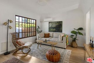 9204 National Boulevard, Los Angeles, CA 90034