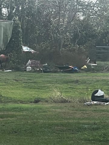 350 County Road 273, Bay City, TX 77414