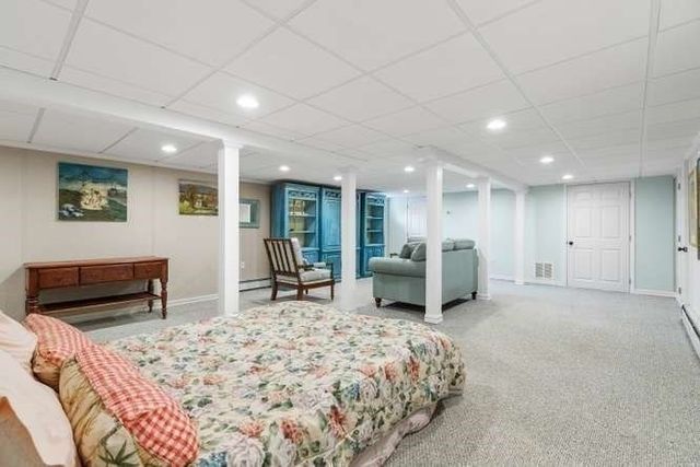 11 Countryside Lane, Marblehead, AE 09145