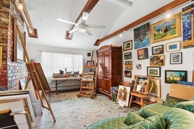 11 Countryside Lane, Marblehead, AE 09145