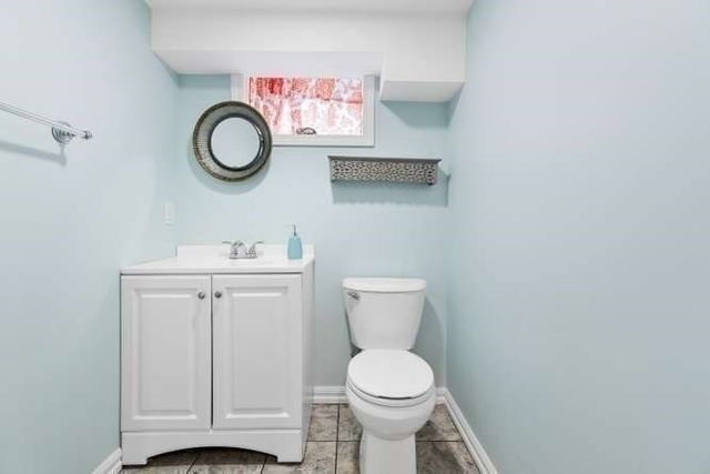 11 Countryside Lane, Marblehead, AE 09145