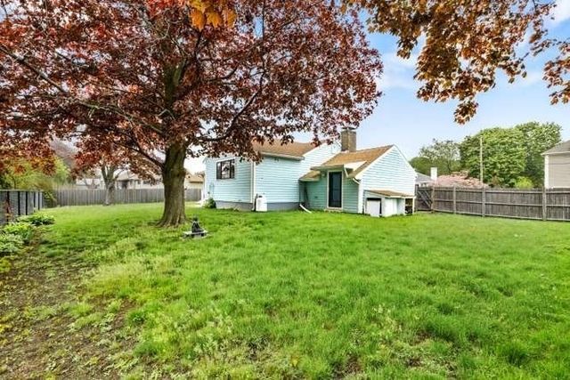 11 Countryside Lane, Marblehead, AE 09145