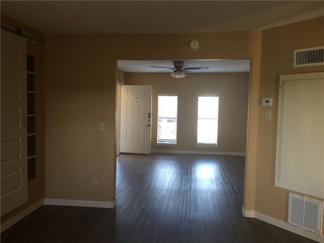 4841 Highway 35 N, Rockport, TX 78382