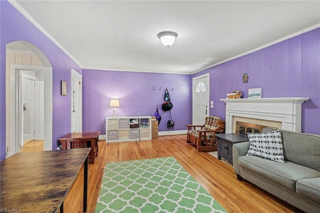 813 Gales Avenue, Winston-salem, NC 27103