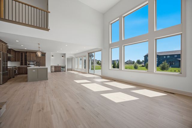 1033 Emerald Drive, Naperville, IL 60540