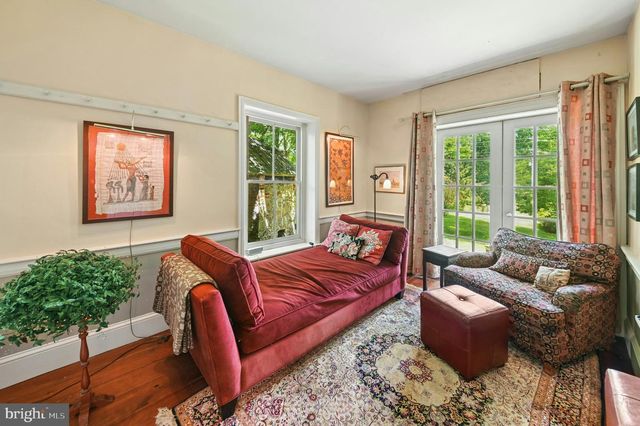1867 OLD MILL RD, Bethlehem, PA 18015