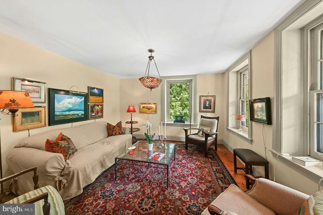 1867 OLD MILL RD, Bethlehem, PA 18015