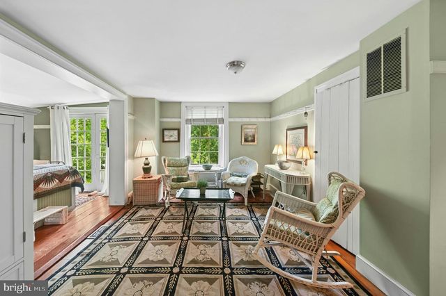 1867 OLD MILL RD, Bethlehem, PA 18015