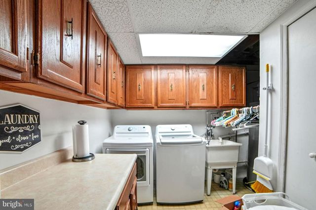 6403 PARK HALL DR W, Laurel, MD 20707