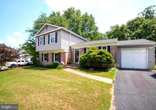 6403 PARK HALL DR W, Laurel, MD 20707
