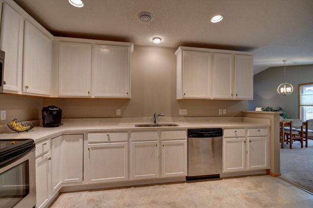 529 Ford Street E, Northfield, MN 55057