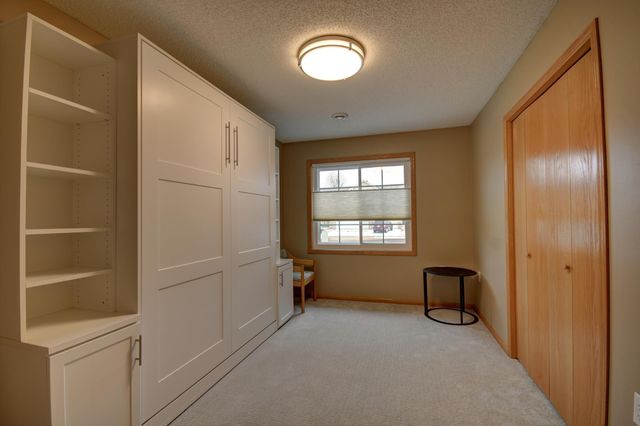 529 Ford Street E, Northfield, MN 55057