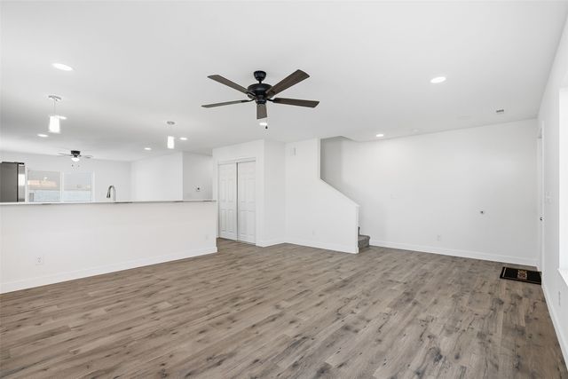 225 Clymer Road, Hiawatha, IA 52233