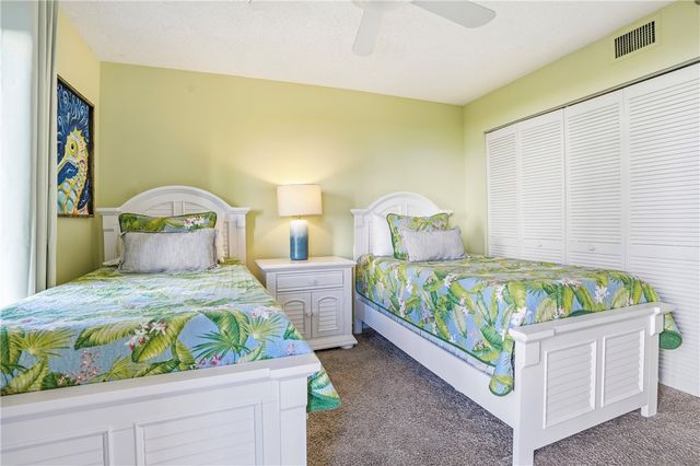 1440 Ocean Blvd 127, St Simons Island, GA 31522