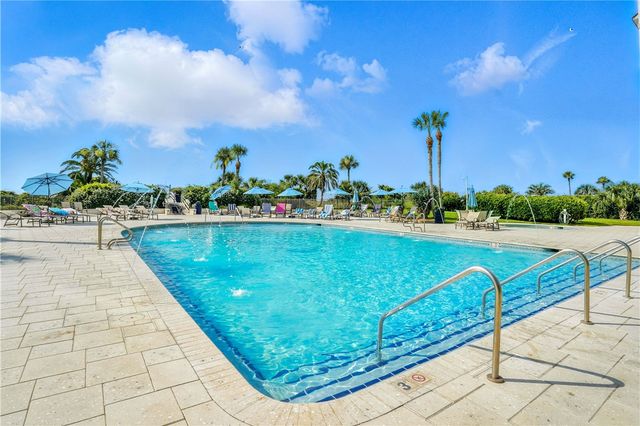 1440 Ocean Blvd 127, St Simons Island, GA 31522