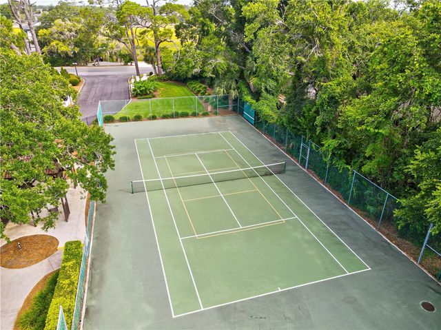 1440 Ocean Blvd 127, St Simons Island, GA 31522