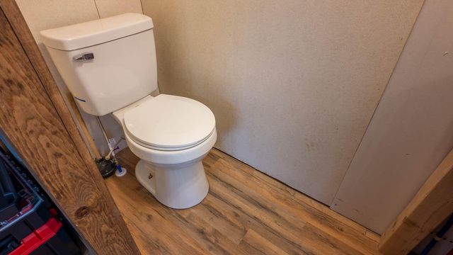 12786 County Road 8870, West Plains, MO 65775