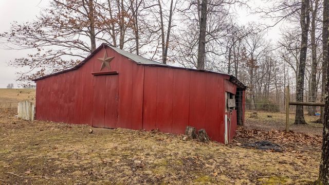 12786 County Road 8870, West Plains, MO 65775