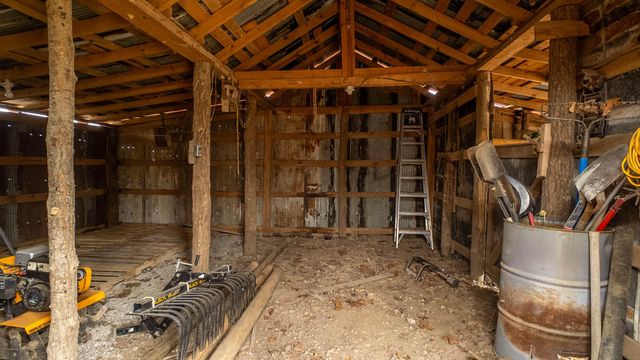 12786 County Road 8870, West Plains, MO 65775