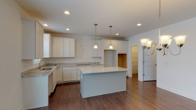 1023 S Carly Circle, Yorkville, IL 60560