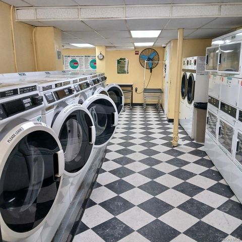 181 Pearsall Drive 4D, Mount Vernon, NY 10552