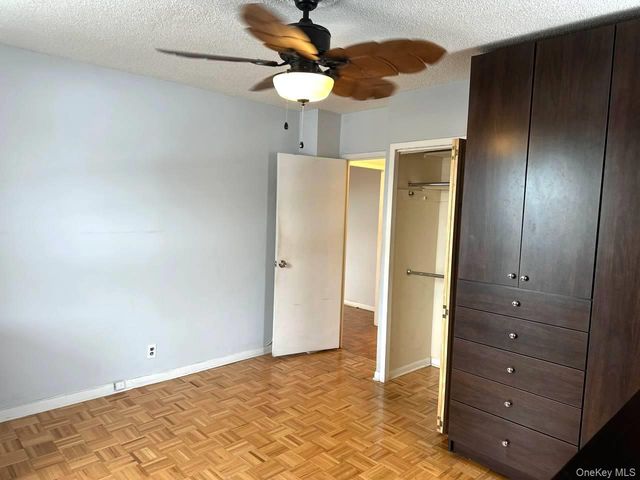 181 Pearsall Drive 4D, Mount Vernon, NY 10552