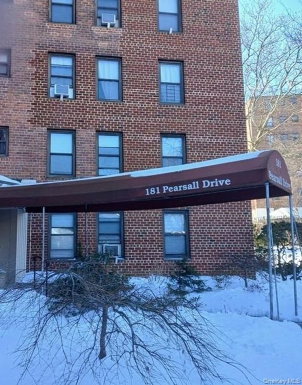 181 Pearsall Drive 4D, Mount Vernon, NY 10552