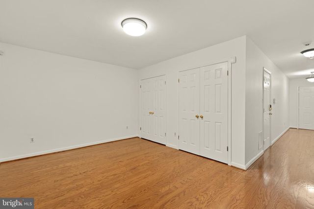 1249 QUAKER HILL DR, Alexandria, VA 22314