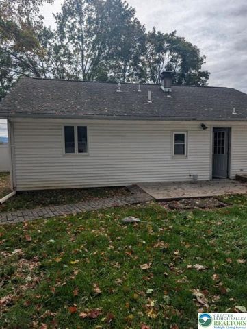 1440 Greenview Drive, Bethlehem City, PA 18018