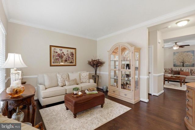 48 TROUT RIVER TER, Falling Waters, WV 25419