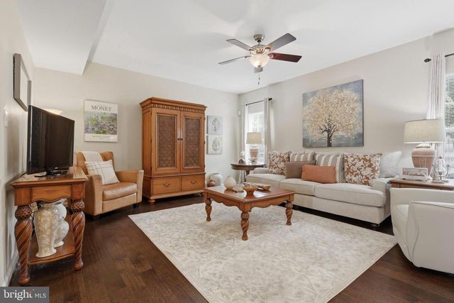 48 TROUT RIVER TER, Falling Waters, WV 25419