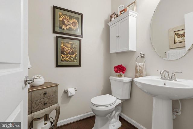 48 TROUT RIVER TER, Falling Waters, WV 25419