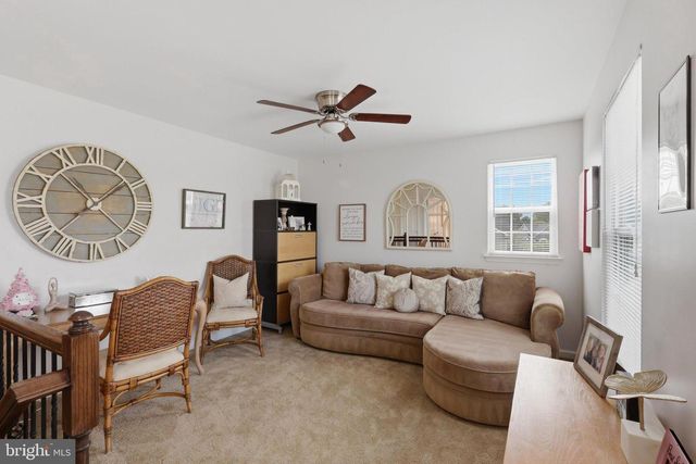48 TROUT RIVER TER, Falling Waters, WV 25419